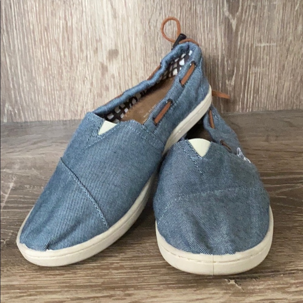 Toms denim slip ons